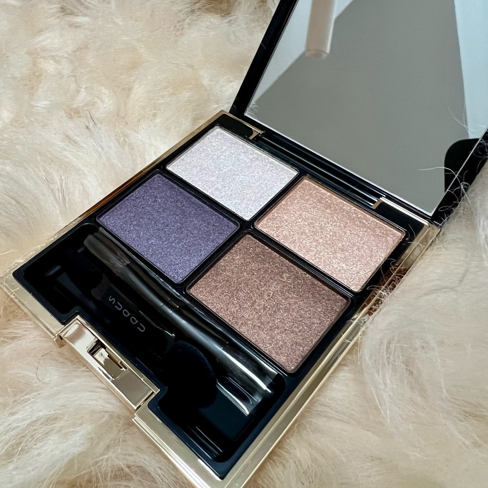 Suqqu Eyeshadow color 05 AOSHIZUKU